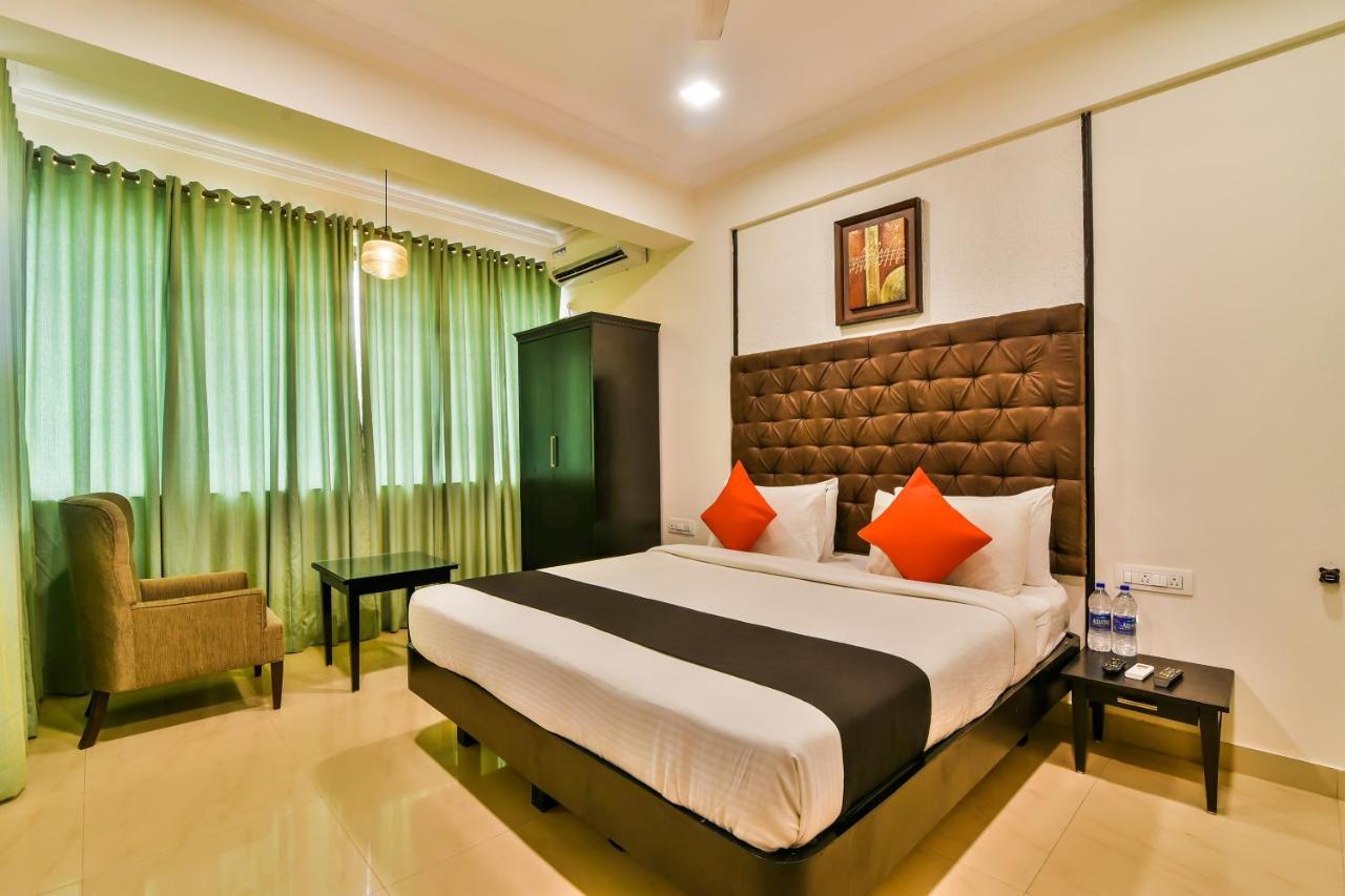 Accovah Lawande Beach Resort Candolim Εξωτερικό φωτογραφία